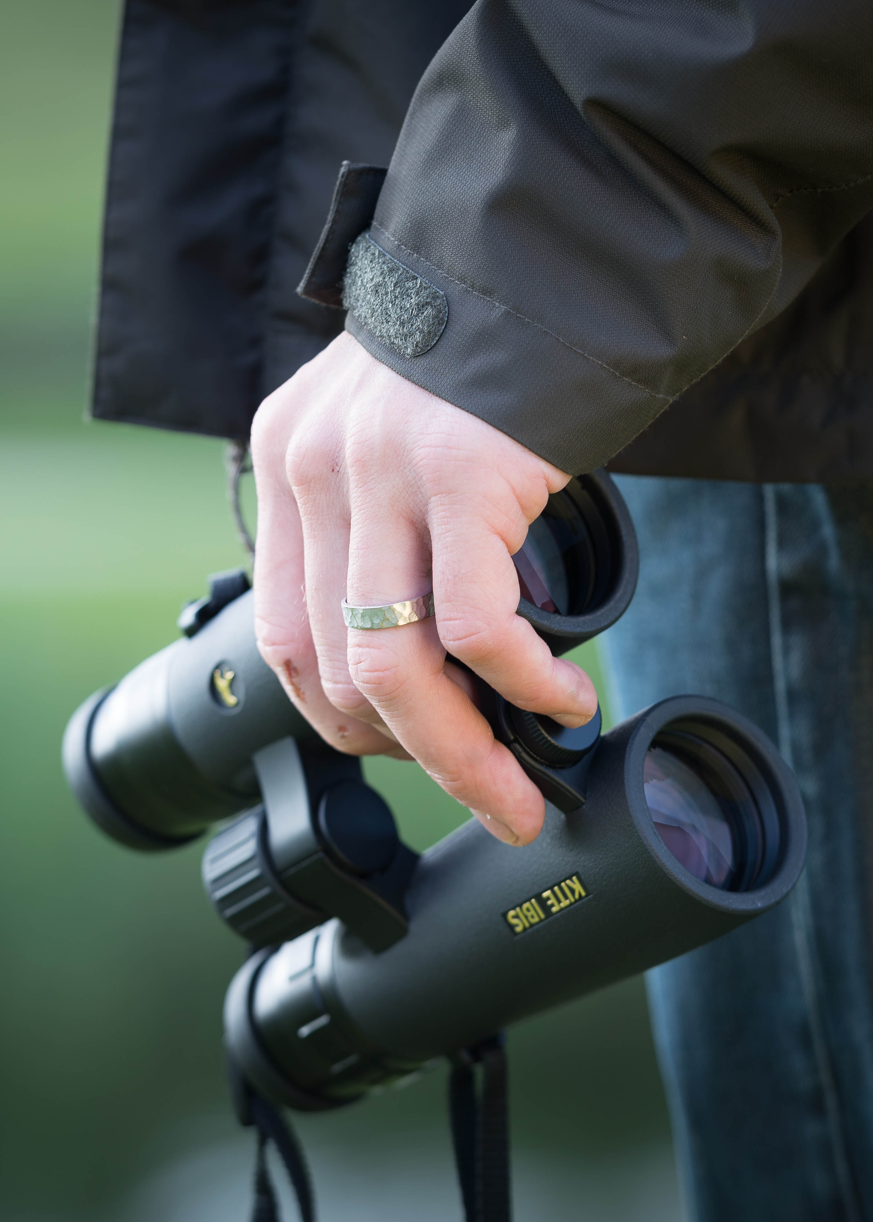 kite_OPTICS_ibis_BINOCULAR_vertical