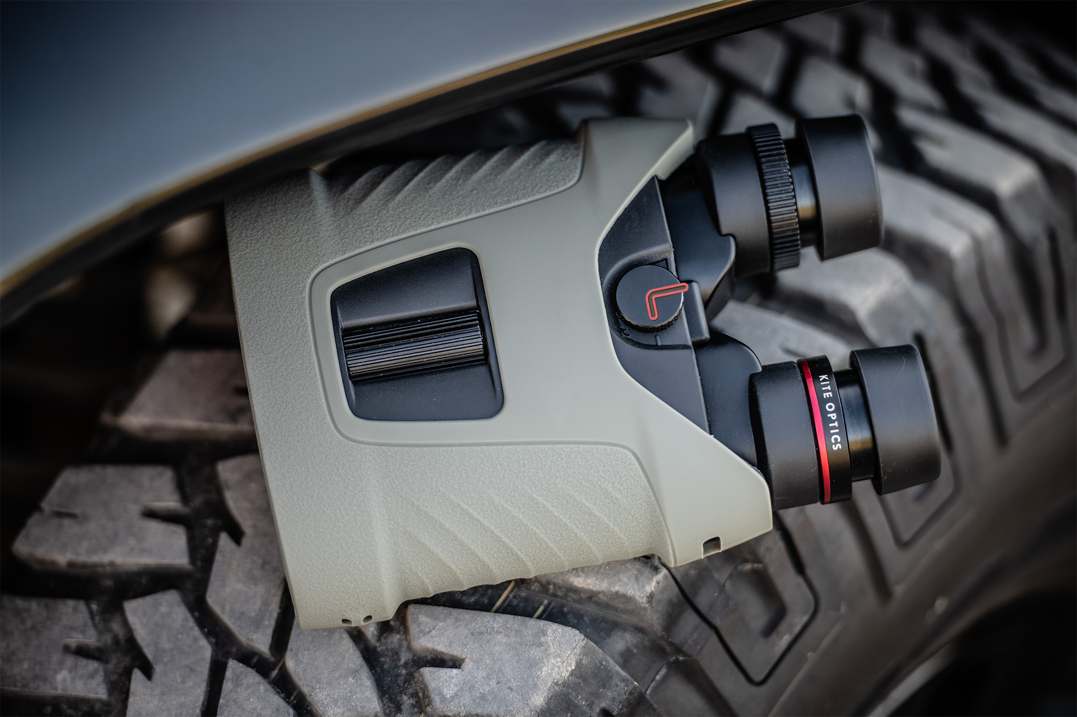 Kite_optics_APC42_binocular_resistance